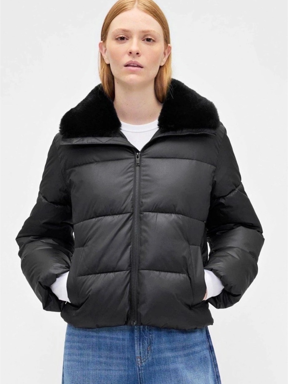 GAP Fur Collar Short Puffer Size Medium